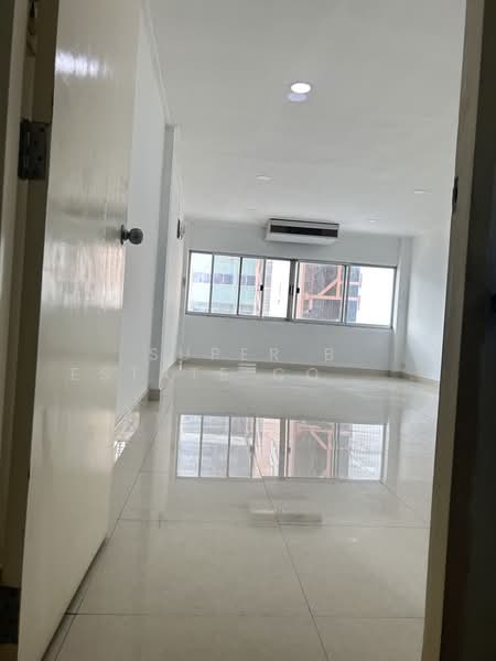 ตึกเเถวเพรชบุรี, Bangkok, เพรชบุรี, Bang Kapi, Huai Khwang, Bangkok, , 150 sqm, Shophouse For Sale, by Super B Estate Co., Ltd, 500045903 - DDproperty.com