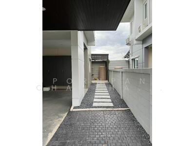 ขาย - บ้าน 4-ห้องนอน, กรุงเทพ