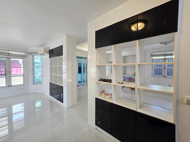 บ้านเดี่ยวหมู่บ้านโกลเด้นล้านนา ซอยรามคำแหง92 (รีโนเวทใหม่), กรุงเทพ, สะพานสูง, สะพานสูง, กรุงเทพ, 286 ตร.ม., บ้านเดี่ยว ขาย, โดย HOMEPLUS REALTY - คุณหนึ่ง, 500046247 - DDproperty.com