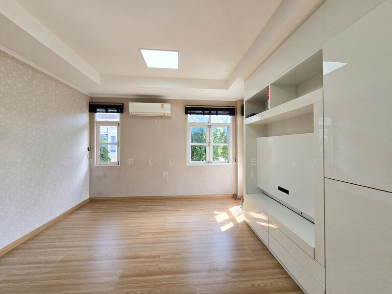 บ้านเดี่ยวหมู่บ้านโกลเด้นล้านนา ซอยรามคำแหง92 (รีโนเวทใหม่), กรุงเทพ, สะพานสูง, สะพานสูง, กรุงเทพ, 286 ตร.ม., บ้านเดี่ยว ขาย, โดย HOMEPLUS REALTY - คุณหนึ่ง, 500046247 - DDproperty.com