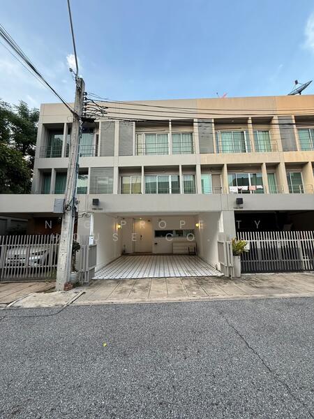 ให้เช่า - Noble Cube Pattanakarn : โนเบิล คิวบ์ พัฒนาการ, กรุงเทพ