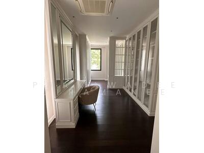 ขาย - Baan Sansiri Pattanakarn : บ้านแสนสิริ พัฒนาการ, กรุงเทพ