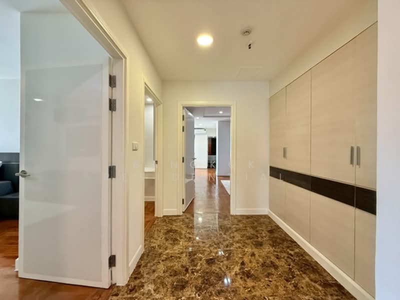 Fifty Fifth Tower, Bangkok, 84 Soi Sukhumvit 55, Sukhumvit Road, Khlong Tan Nua, Watthana, Bangkok, 3 Bedrooms, 275 sqm, Condo For Rent, by Bangkok Residential, 500046683 - DDproperty.com