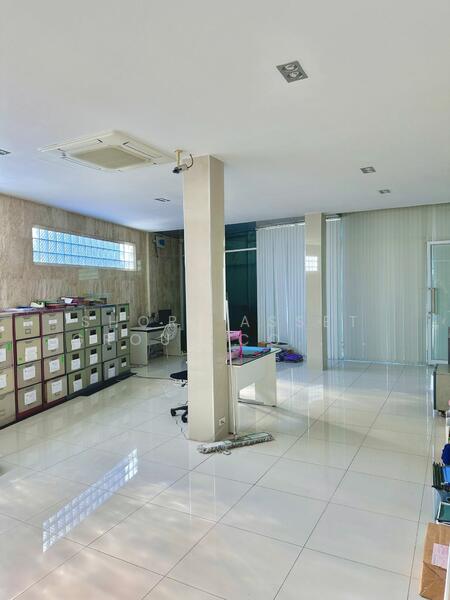 For Rent - อาคารพาณิชย์ถนนมหิดล, Chiang Mai