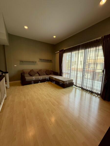 For Rent - Plus City Park Srinakarin-Suanluang, Bangkok