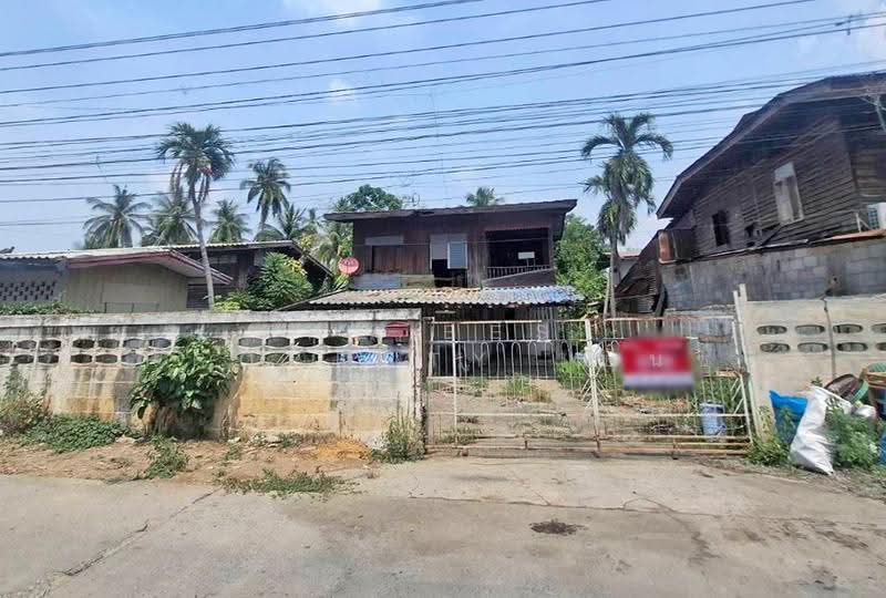 ที่ดินพร้อมสิ่งปลูกสร้างเก้าเลี้ยว นครสวรรค์, นครสวรรค์, หัวดง, เก้าเลี้ยว, นครสวรรค์, 1,740 ตร.ม., ที่ดิน ขาย, โดย The Best Property เบ็นซ์, 500047377 - DDproperty.com