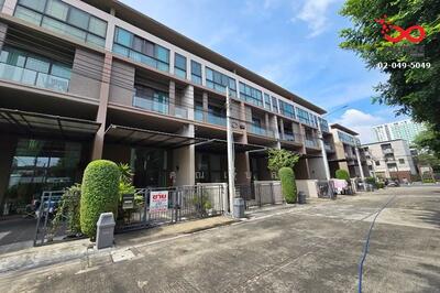 ขาย - Baan Klang Muang Ratchayothin : บ้านกลางเมือง รัชโยธิน, กรุงเทพ