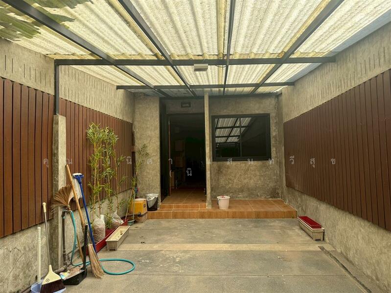 For Sale - ทาวน์เฮ้าส์ 2 ชั้น 28 ตร.ว. ทาวน์เฮ้าส์ ซอยรัชดาภิเษก13, Bangkok