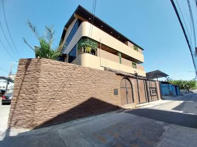 ขาย - วิลล่าสไตล์รีสอร์ท ศรีนครินทร์ 48 ใกล้ สวนหลวง ร.9 : Villa Resort Style near Seacon Square, กรุงเทพ