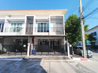 ขาย - The Miracle Plus Phet Kasem 63 : เดอะ มิราเคิล พลัส เพชรเกษม 63, กรุงเทพ