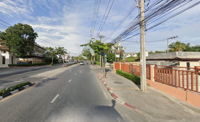 ขาย - ลาซาล, กรุงเทพ