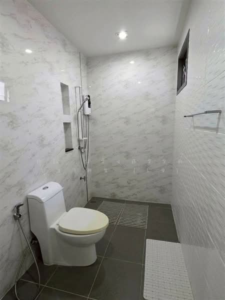 Grandio Rama 2, Samut Sakhon, Rama 2 Road Km.17, Phanthai Norasing, Muang Samut Sakhon, Samut Sakhon, 4 Bedrooms, 250 sqm, Single Detached House For Sale, by คุณ นรังสรรค์ บุราคร (เจ), 500048152 - DDproperty.com