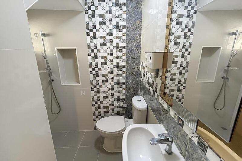 For Sale - Golden Town Rattanathibet-Saima Station, Nonthaburi