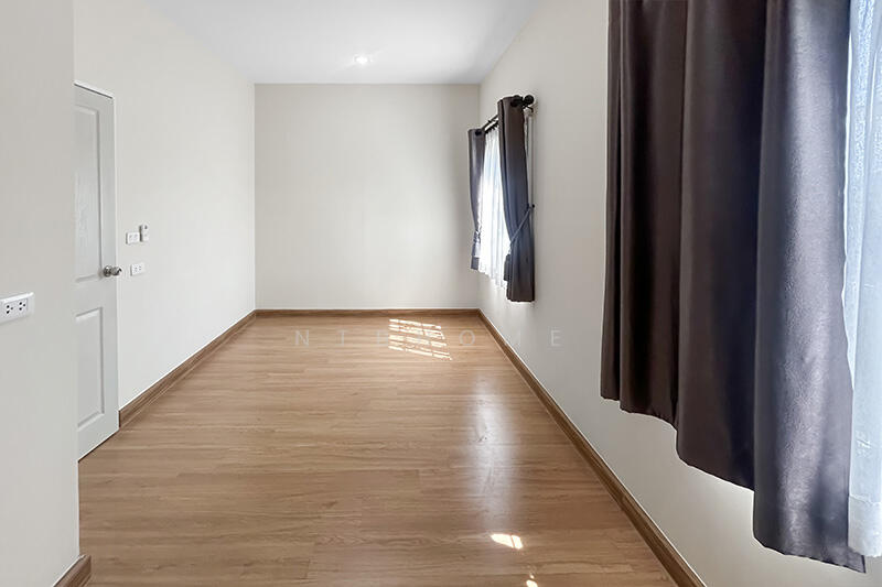 ขาย - Golden Town Rattanathibet-Saima Station : โกลเด้น ทาวน์ รัตนาธิเบศร์-สถานีรถไฟฟ้าไทรม้า, นนทบุรี