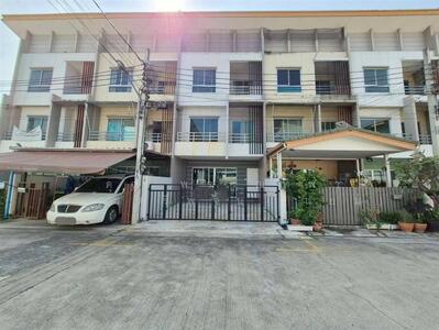 ขาย - Tempo Town Rattanathibet – Sai Ma : เทมโป ทาวน์ รัตนาธิเบศร์ – ไทรม้า, นนทบุรี