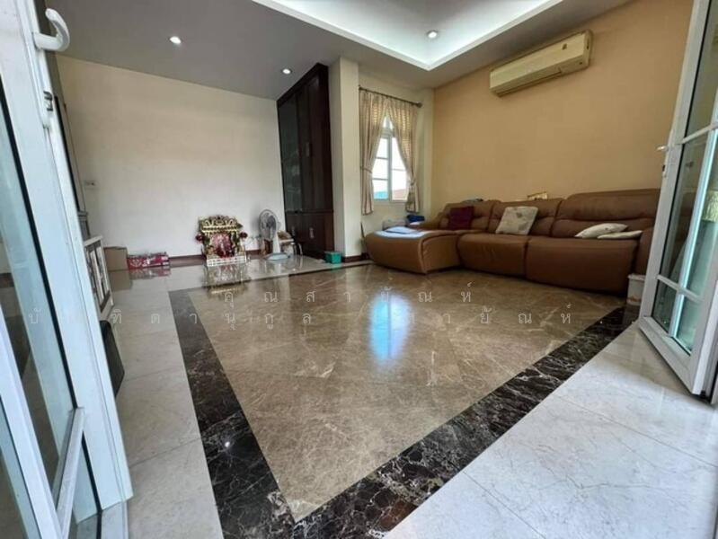 ขาย - สมเด็จพระเจ้าตากสิน ซอย 4, กรุงเทพ