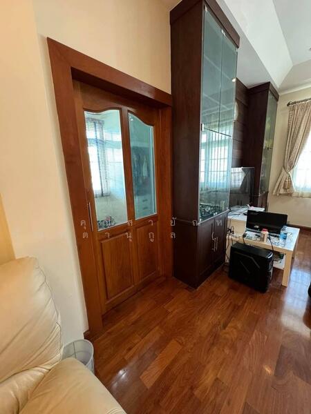 ขาย - สมเด็จพระเจ้าตากสิน ซอย 4, กรุงเทพ