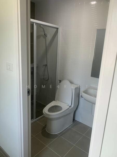 For Rent - The Connect Wongwaen-Rama9, Bangkok