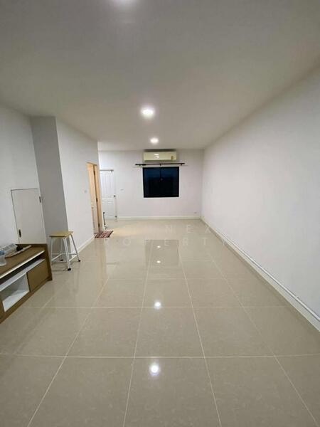 For Rent - โมดิ วิลล่า บางบัวทอง, Nonthaburi