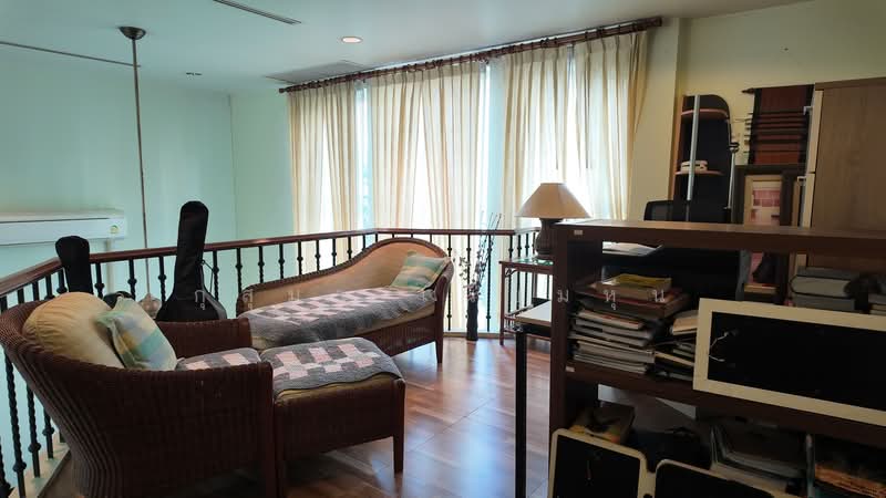 Baan Klang Krung Thonglor, Bangkok, 55 Soi Sukhumvit 55, Khlong Tan Nua, Watthana, Bangkok, 3 Bedrooms, 350 sqm, Townhouse For Sale, by กุสุมา เนียมหุ่น, 500048858 - DDproperty.com