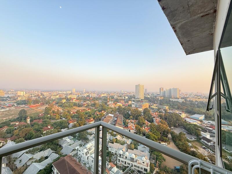 The Riviera Wongamat, Chon Buri (Pattaya), Na Kluea 16 Alley, Na Kloe, Bang Lamung (Pattaya), Chon Buri (Pattaya), 1 Bedroom, 35 sqm, Condo For Sale, by Benjawan Chukunhom, 500049073 - DDproperty.com