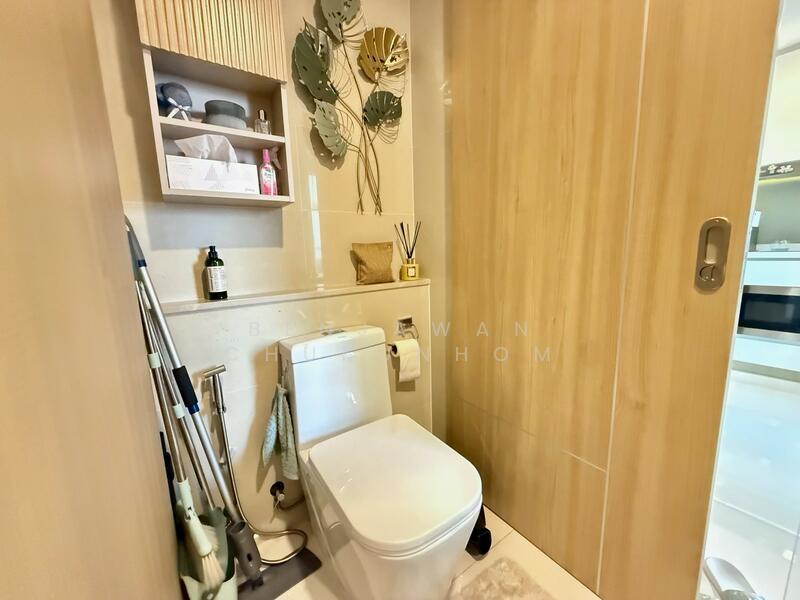 The Riviera Wongamat, Chon Buri (Pattaya), Na Kluea 16 Alley, Na Kloe, Bang Lamung (Pattaya), Chon Buri (Pattaya), 1 Bedroom, 35 sqm, Condo For Sale, by Benjawan Chukunhom, 500049073 - DDproperty.com