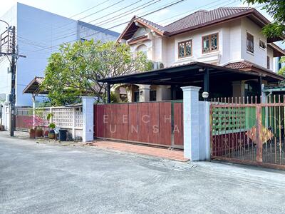 ขาย - บ้านเดี่ยว 90 ตรว.ย่านพระราม 9, กรุงเทพ