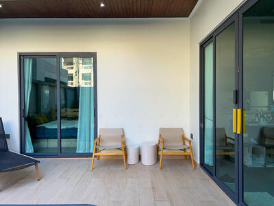 ขาย - โมเดิร์นพูลวิลล่า 4ห้องนอน 5ห้องน้ำ ทำเลใกล้เมืองพัทยา, ชลบุรี