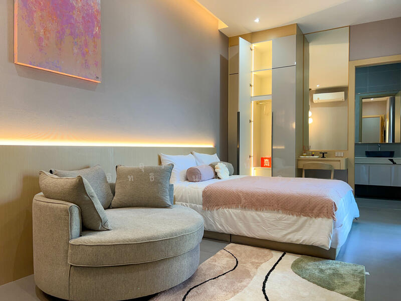 Modern Pool villa, Thappaya soi 11, near to central pattaya, Chon Buri (Pattaya), Thappaya soi 11, Bang Lamung, Bang Lamung (Pattaya), Chon Buri (Pattaya), 4 Bedrooms, 250 sqm, Single Detached House For Sale, by อุรารัตน์ อิทธิพูนธนกร, 500049170 - DDproperty.com