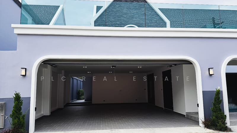 Luxury Pool villa in East Pattaya, Chon Buri (Pattaya), Nong Pru, Bang Lamung (Pattaya), Chon Buri (Pattaya), 4 Bedrooms, 420 sqm, Villa For Sale, by PLC Real Estate, 500049242 - DDproperty.com