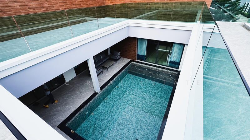 Luxury Pool villa in East Pattaya, Chon Buri (Pattaya), Nong Pru, Bang Lamung (Pattaya), Chon Buri (Pattaya), 4 Bedrooms, 420 sqm, Villa For Sale, by PLC Real Estate, 500049242 - DDproperty.com