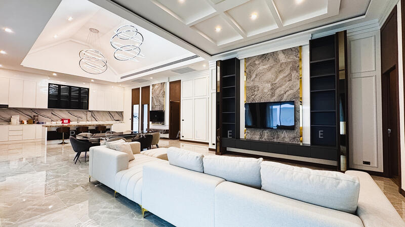 Luxury Pool villa in East Pattaya, Chon Buri (Pattaya), Nong Pru, Bang Lamung (Pattaya), Chon Buri (Pattaya), 4 Bedrooms, 420 sqm, Villa For Sale, by PLC Real Estate, 500049242 - DDproperty.com