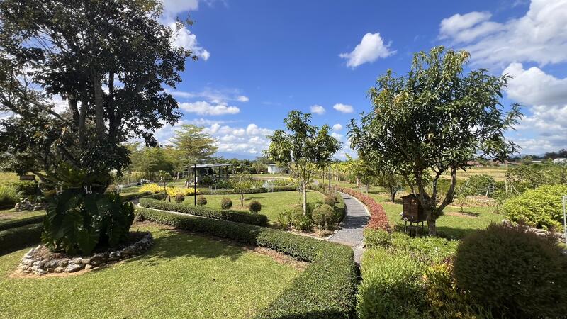 For Sale - 5 Bed House on Large Plot in Doi Saket for Sale, Chiang Mai