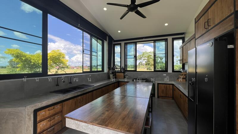 For Sale - 5 Bed House on Large Plot in Doi Saket for Sale, Chiang Mai