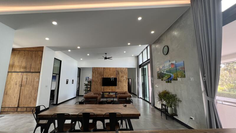 For Sale - 5 Bed House on Large Plot in Doi Saket for Sale, Chiang Mai