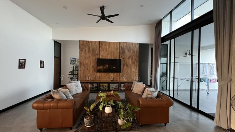 For Sale - 5 Bed House on Large Plot in Doi Saket for Sale, Chiang Mai