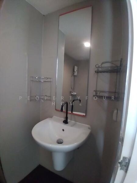 ขาย - G One Condo : จี-วัน คอนโด, กรุงเทพ