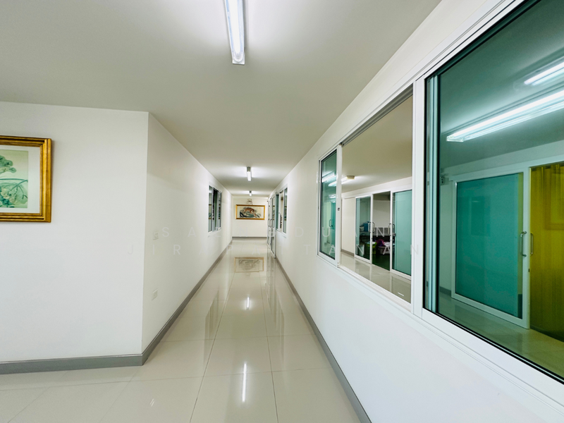 For Sale - ขายโรงงาน ขนาด 1,500 ตรม. ติดถนนเลียบคลอง 5 มีใบรับรอง อย./GMP/HACCP/รง.4 ครบ เดินเครื่องต่อได้ทันที, Pathum Thani