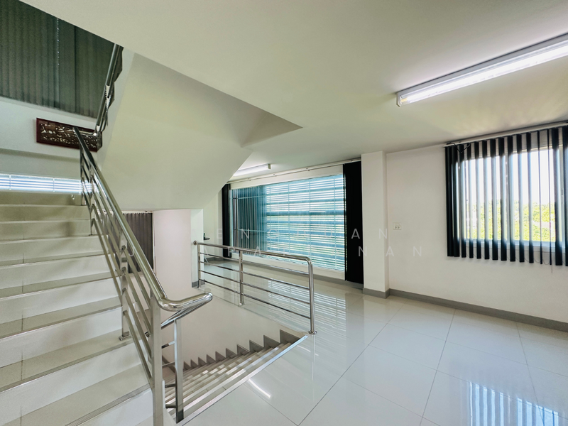 For Sale - ขายโรงงาน ขนาด 1,500 ตรม. ติดถนนเลียบคลอง 5 มีใบรับรอง อย./GMP/HACCP/รง.4 ครบ เดินเครื่องต่อได้ทันที, Pathum Thani