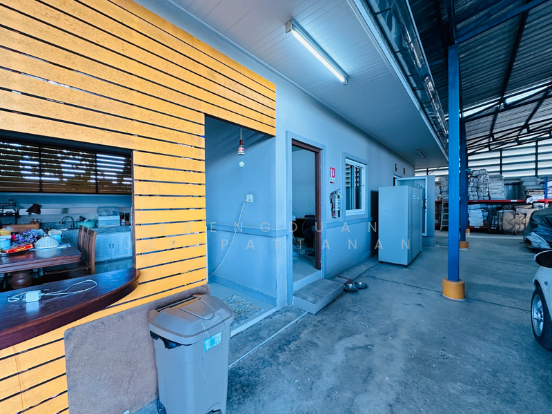 For Sale - ขายโรงงาน ขนาด 1,500 ตรม. ติดถนนเลียบคลอง 5 มีใบรับรอง อย./GMP/HACCP/รง.4 ครบ เดินเครื่องต่อได้ทันที, Pathum Thani