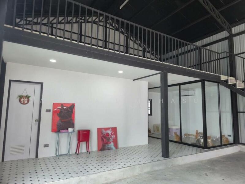 For Sale - Modern Two-Storey Pool Villa, Chon Buri (Pattaya)