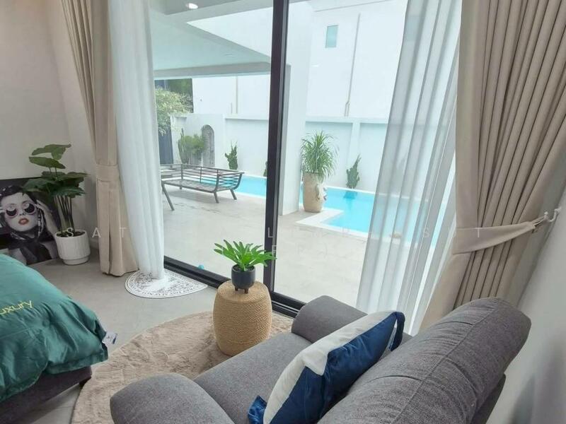 For Sale - Modern Two-Storey Pool Villa, Chon Buri (Pattaya)