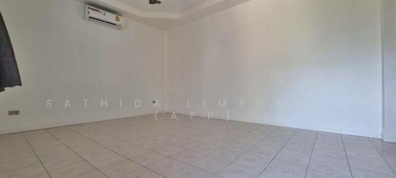 For Rent - Villa In Central Pattaya, Chon Buri (Pattaya)