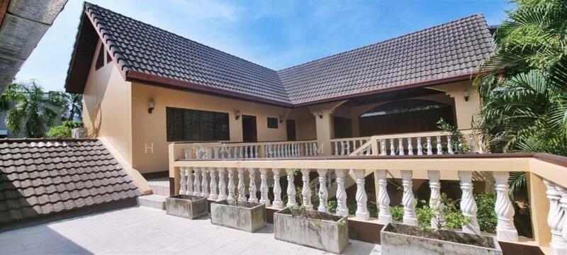 For Rent - Villa In Central Pattaya, Chon Buri (Pattaya)