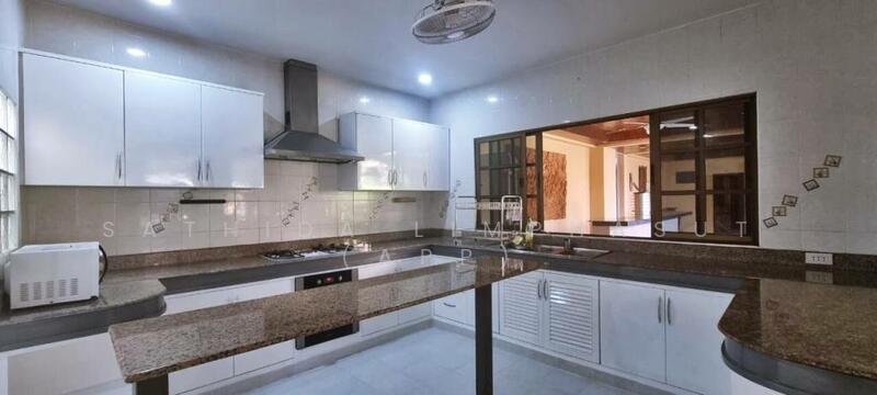 For Rent - Villa In Central Pattaya, Chon Buri (Pattaya)