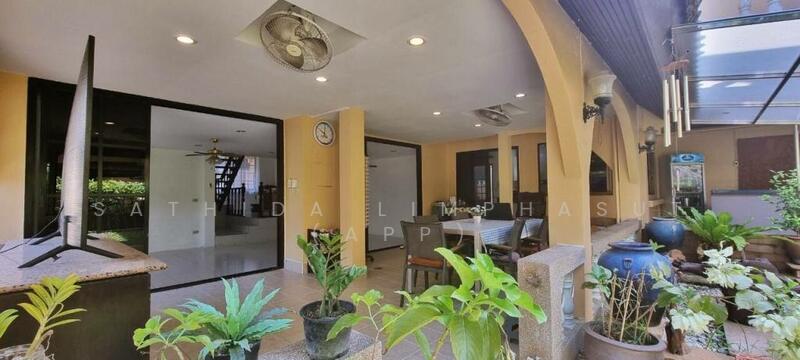 For Rent - Villa In Central Pattaya, Chon Buri (Pattaya)