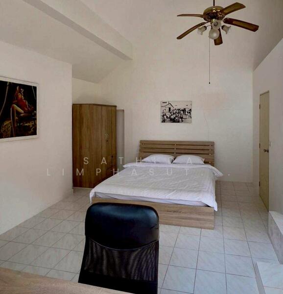 For Rent - Villa In Central Pattaya, Chon Buri (Pattaya)