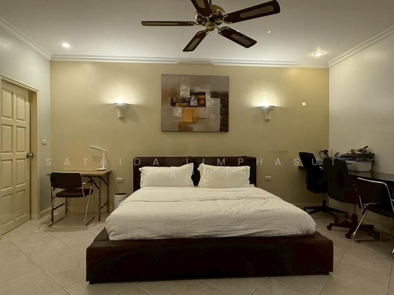 For Rent - Majestic Residence Pratumnak, Chon Buri (Pattaya)