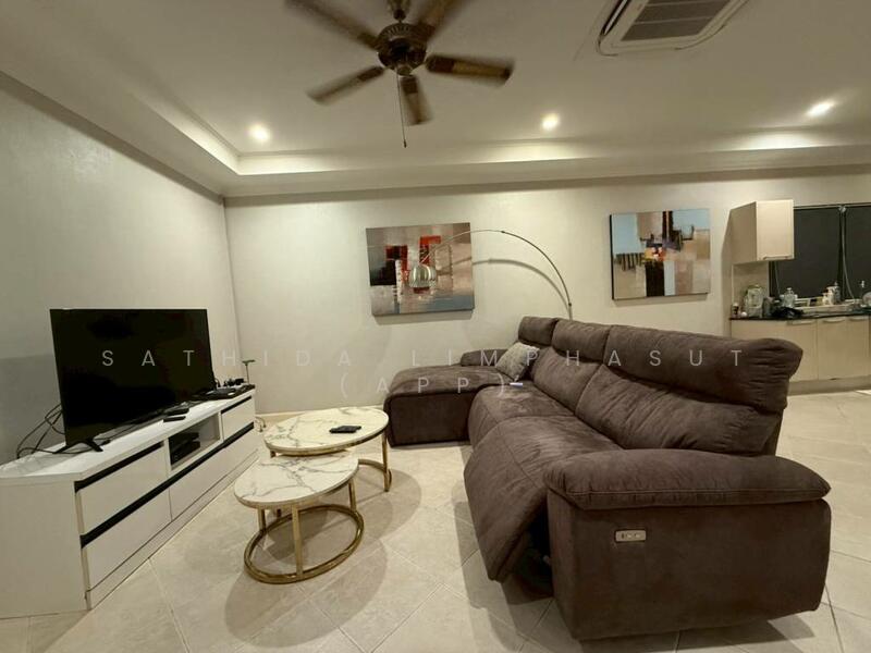 For Rent - Majestic Residence Pratumnak, Chon Buri (Pattaya)