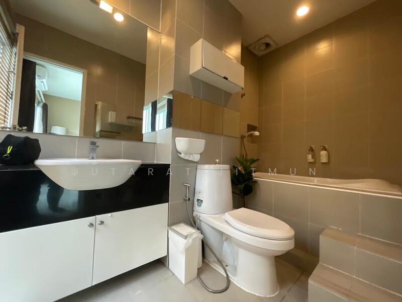 Noble Cube Pattanakarn, Bangkok, Phatthanakan Road, Suan Luang, Bangkok, 3 Bedrooms, 200 sqm, Townhouse For Rent, by Jutarat Jitmun, 500049972 - DDproperty.com